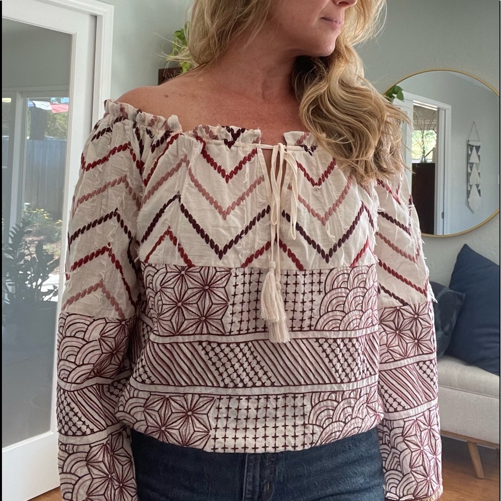 BNCI peasant bohemian long-sleeved off-the-shoulder embroidered blouse, size XS